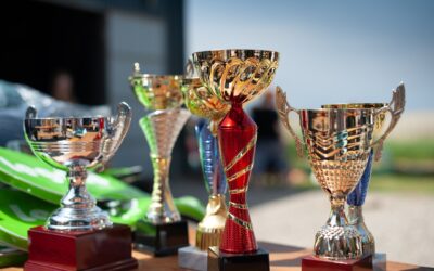cups, prizes, trophy-4278774.jpg